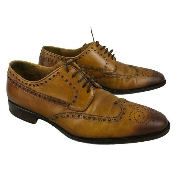 magnanni wingtip oxford